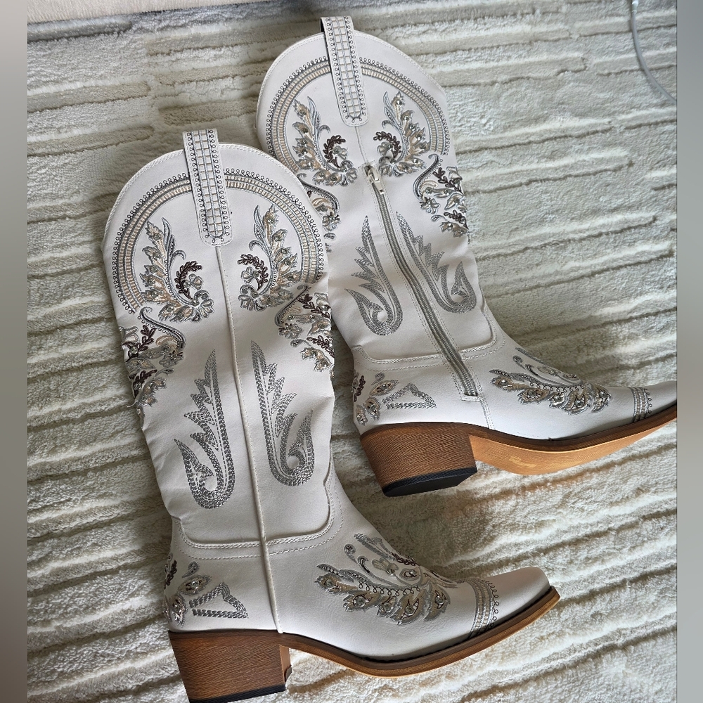 Western Cowboy Boots for Women Embroidered Rhinestones Knee High Cowgirl Boot - Picture 2 of 7